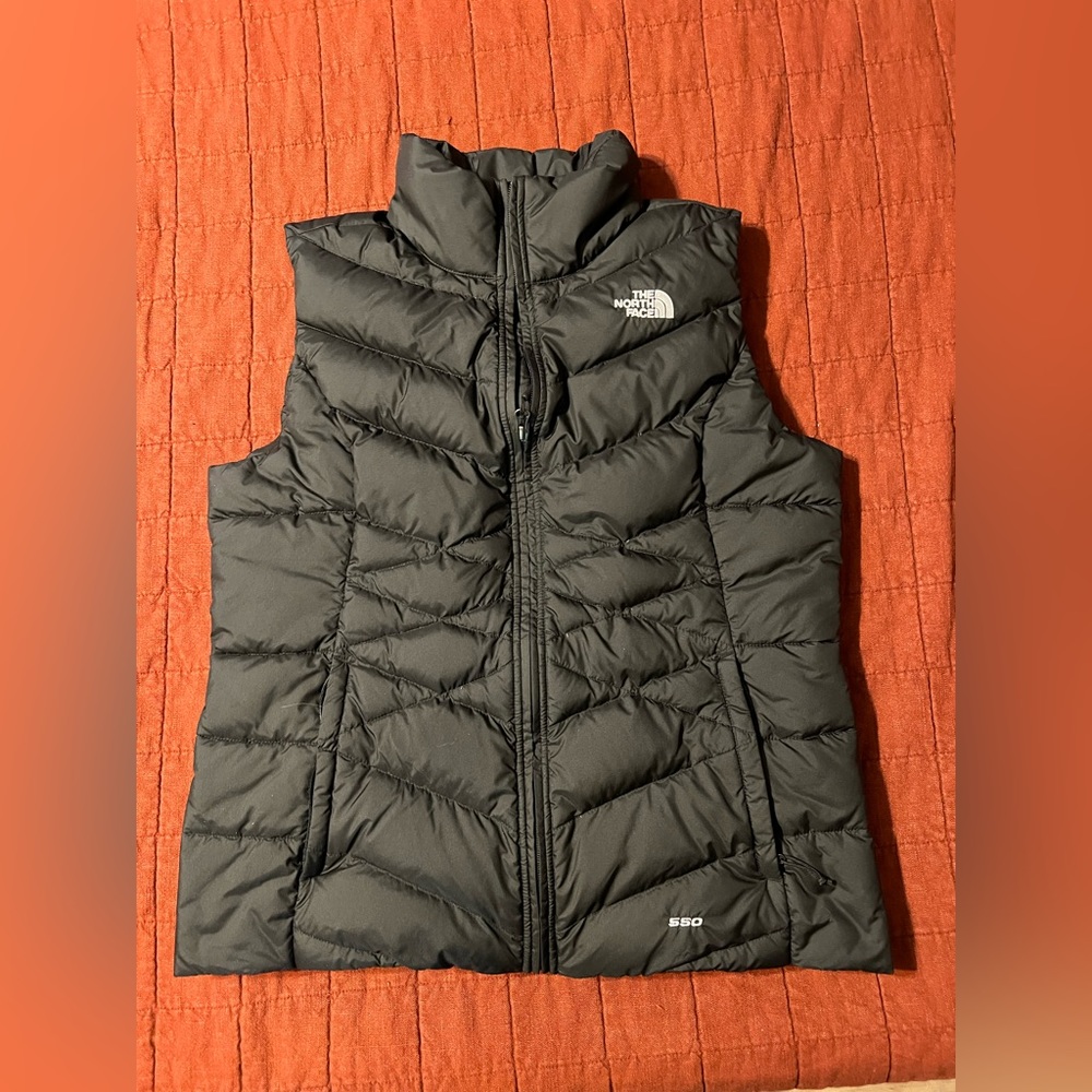 Womens The North Face Vest 550